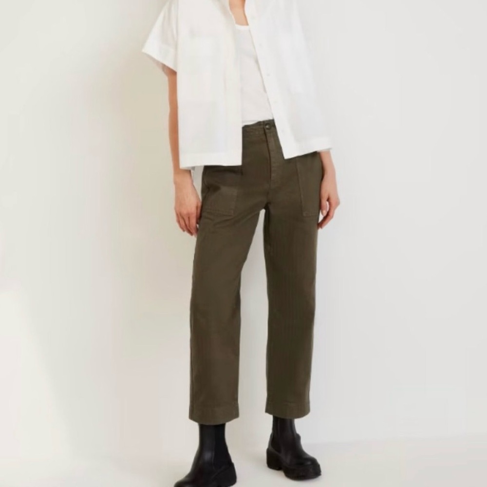 EVERLANE
Organic Cotton Herringbone Pant - Olive - Picture 3 of 8